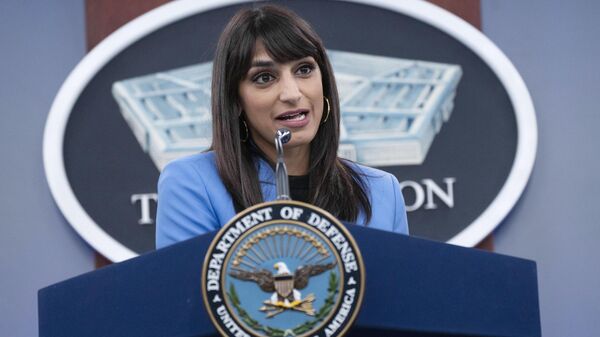 Pentagon Sözcü Yardımcısı Sabrina Singh,  - Sputnik Türkiye
