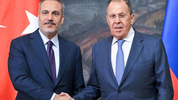 Встреча главы МИД РФ и Турции С. Лаврова и Х. Фидана  - Sputnik Türkiye
