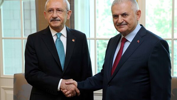 Kemal Kılıçdaroğlu - Binali Yıldırım - Sputnik Türkiye