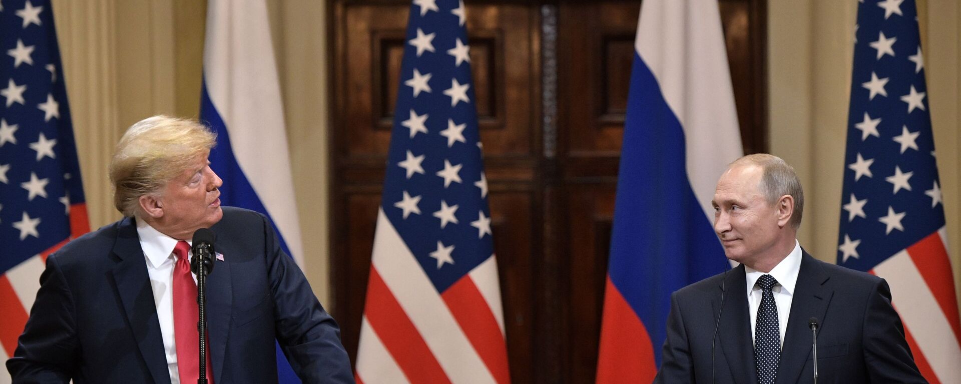 Vladimir Putin-Donald Trump - Sputnik Türkiye, 1920, 14.05.2025